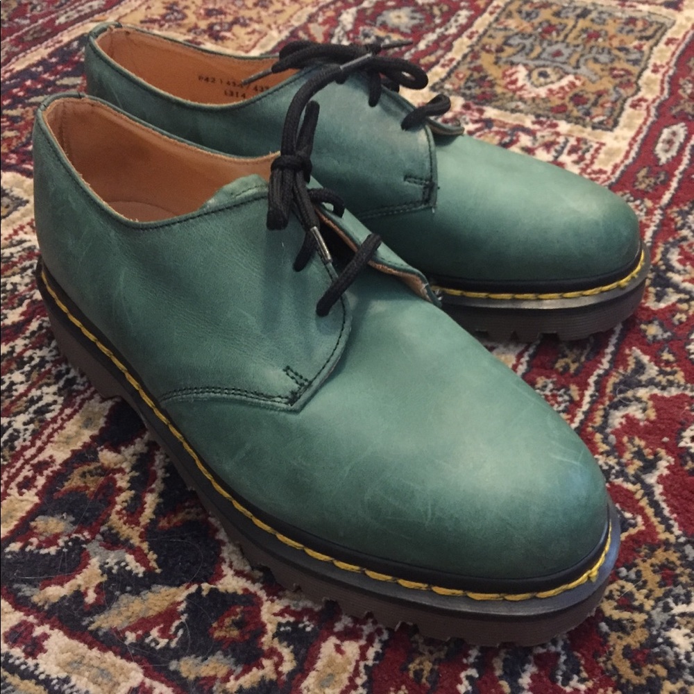 Vintage Dr Martens Oxfords